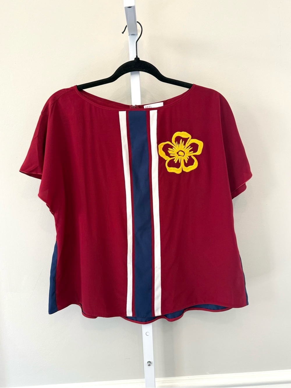 RED Valentino Silk Embroidered Blouse Red Navy Floral Applique EU 42 M